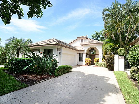 Home For Sale In Broken Sound Country Club