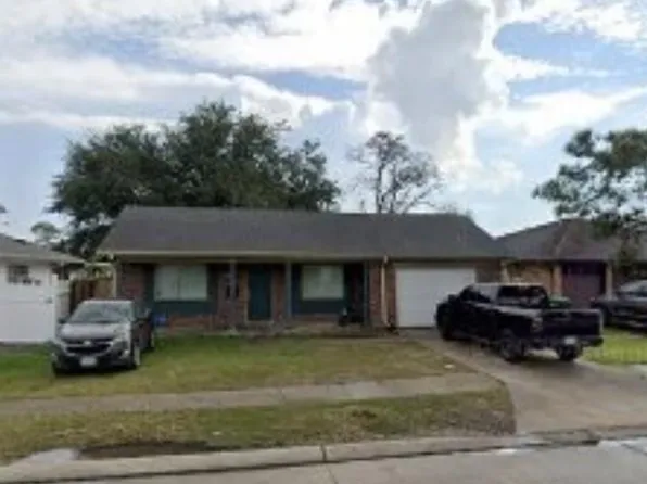 313 Wall Blvd, Gretna, LA 70056