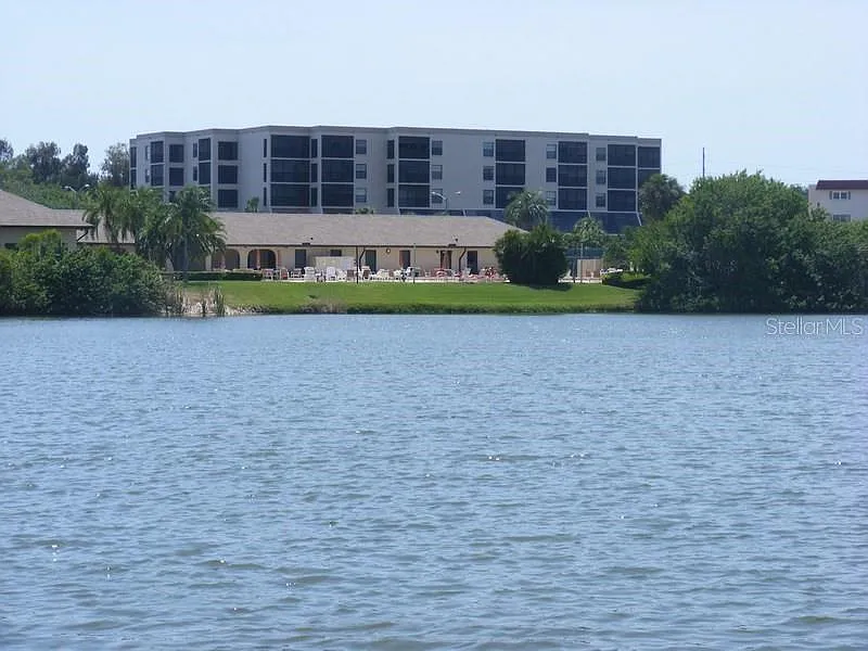 1 bed, 790 sqft, $1,200 — Photo 4