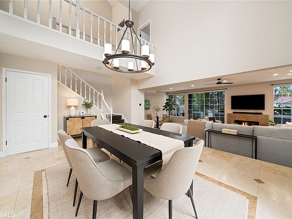 5th image of 460 Providence Ct Unit 101