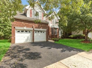 49 Hendrickson Dr, Belle Mead, NJ 08502