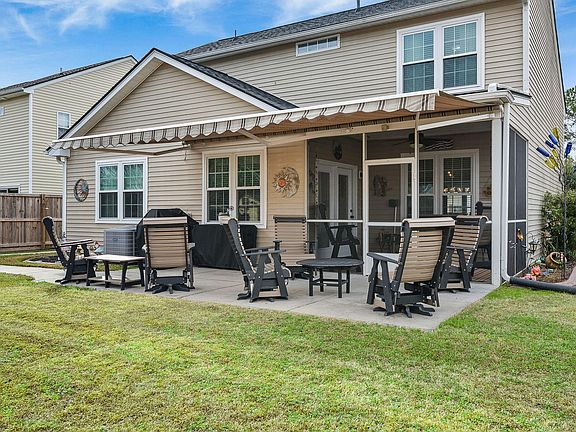 5th image of 9761 Stockport Cir