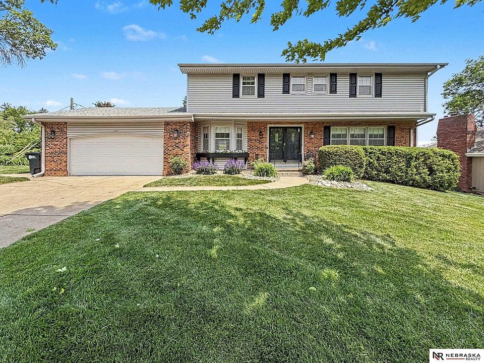 1st image of 719 Leawood Dr