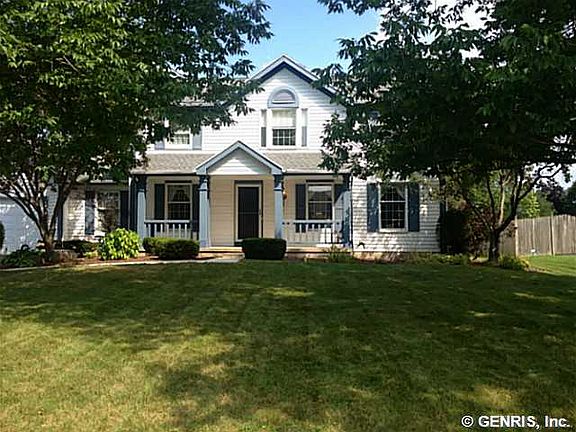 2nd image of 28 Old Country Ln