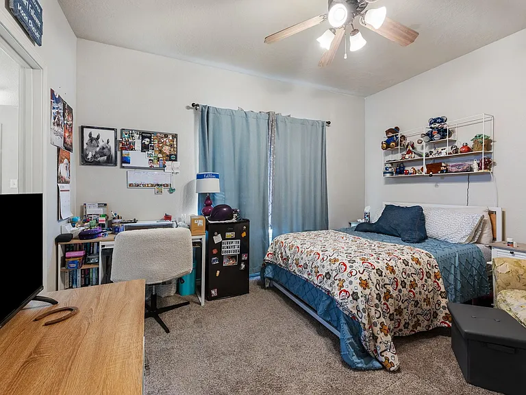 400 Forest Dr — Photo 22
