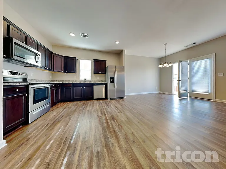 365 Trail Winds Dr — Photo 5