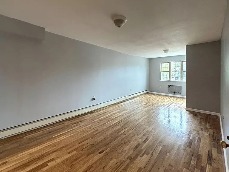 2254 Linden Blvd #2 — Photo 7