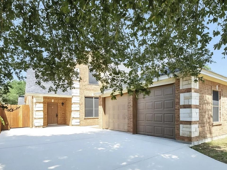 1st image of 619 Comal Ave