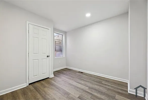 2141 W Fayette St — Photo 19