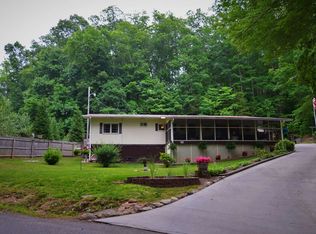 330 Gander Gap Rd, Hiawassee, GA 30546