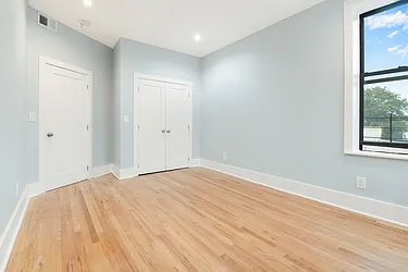 Rented by Brownstone Property Group