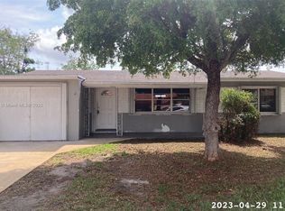 106 Engle Rd, Lake Worth, FL 33461
