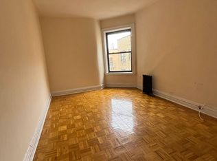 35-47 34th St #2B, Astoria, NY 11106
