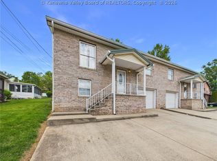 5233A Beechcrest Dr, Charleston, WV 25313