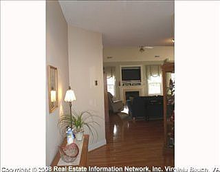 2nd image of 4012 Thorngate Dr