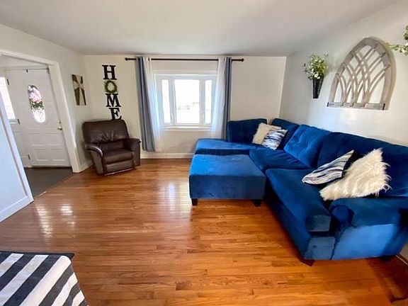 4th image of 3181 Kingswood Dr