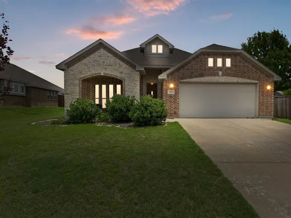 204 Briarstone Dr, Alvarado, TX 76009