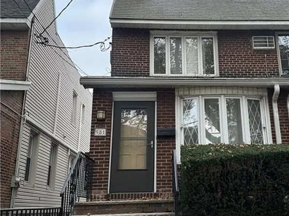 981 78th St, Brooklyn, NY 11228