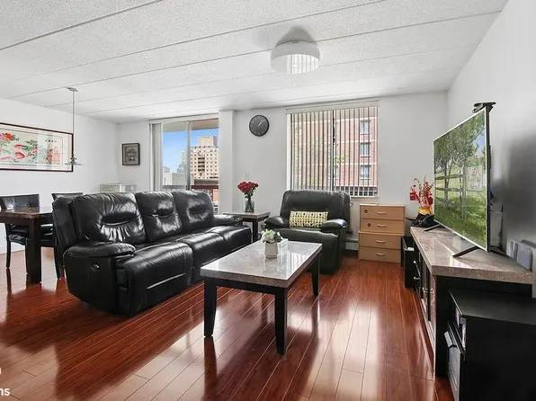 136-24 Maple Ave #3D, Flushing, NY 11355