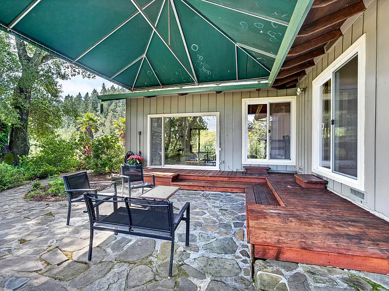 2348 Mill Creek Ln — Photo 29