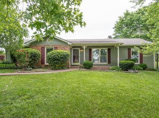 4402 Brownstone Dr, Cross Plains, TN 37049