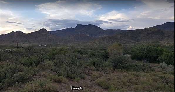 1st image of E Thorton Dr