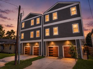 6812 Tuskegee St #B, Houston, TX 77091