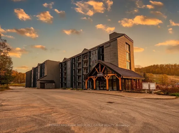 80 Horseshoe Blvd #503, Oro Medonte, ON L4M 4Y8