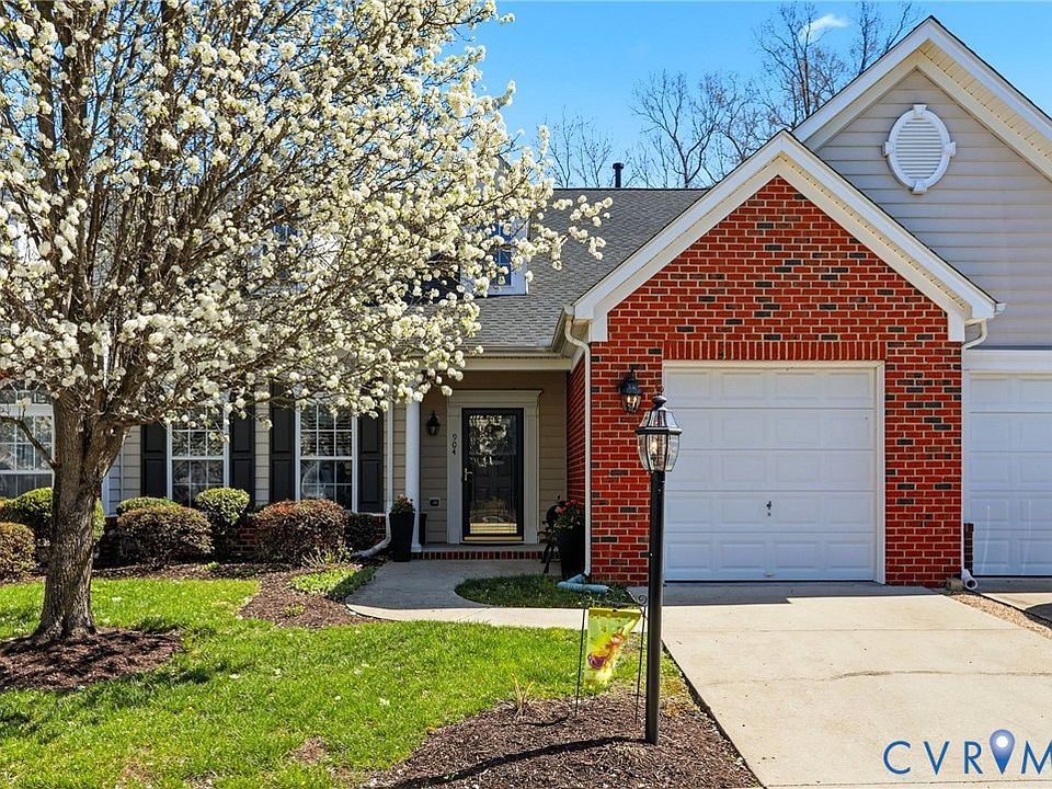 1st image of 904 Southwinds Dr