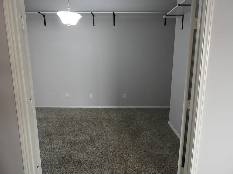 9132 Harrisburg Ln — Photo 3