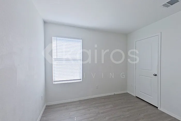 14318 Calaveras Crk — Photo 11