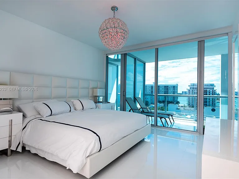 6799 Collins Ave #906 — Photo 7