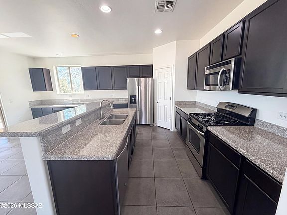 2nd image of 653 S Desert Haven Rd