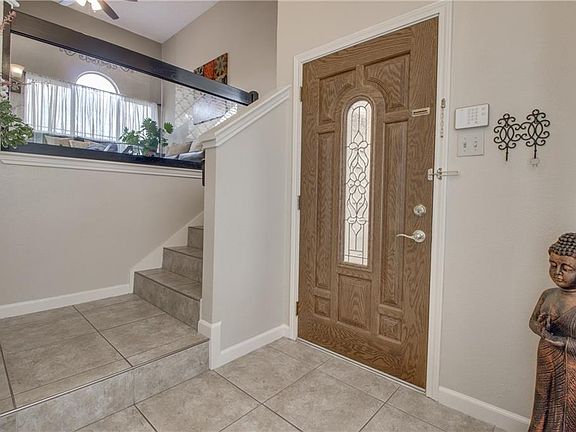 3rd image of 316 Clear Springs Dr