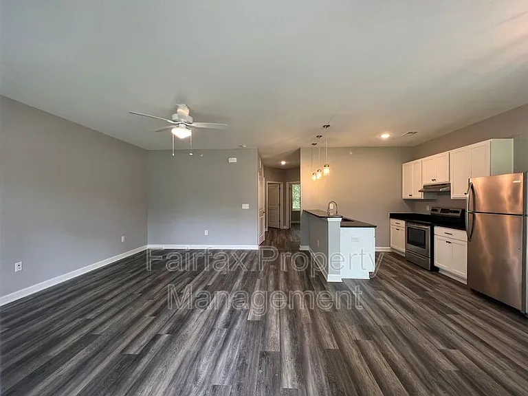 518 Boone St #101 — Photo 2