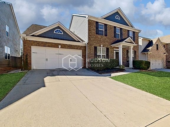 2nd image of 3221 Montauk Hill Dr
