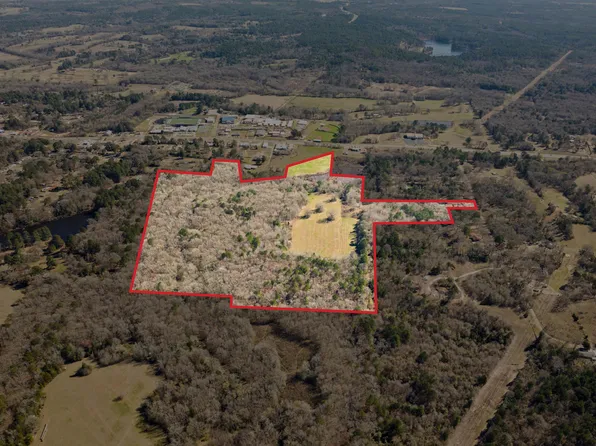 Nix St, Daingerfield, TX 75638