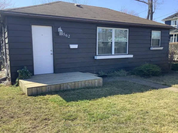 562 Beach Blvd, Hamilton, ON L8H 6X6