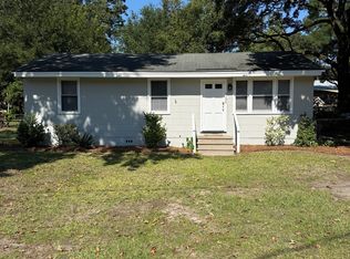 1150 Camellia Dr, Mount Pleasant, SC 29464