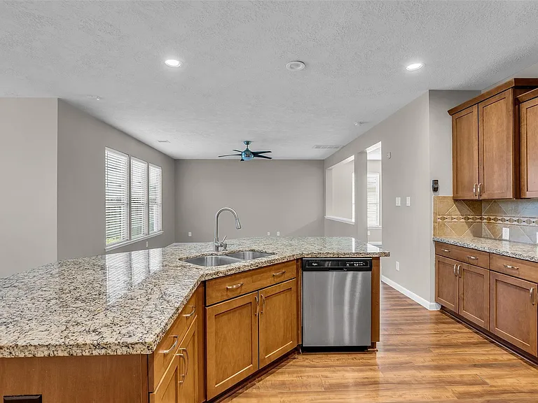6719 Path Way Ct — Photo 22