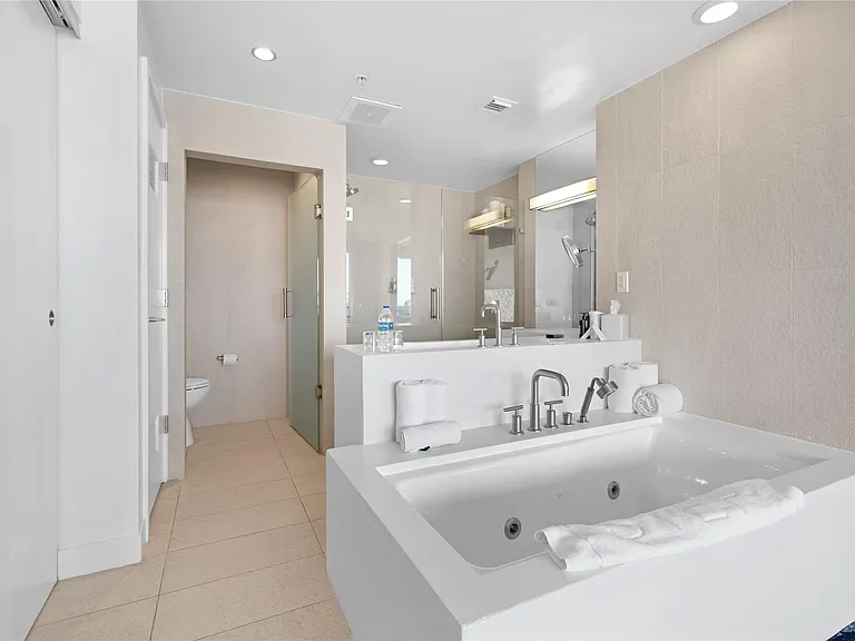 3101 Bayshore Dr #1102 — Photo 14