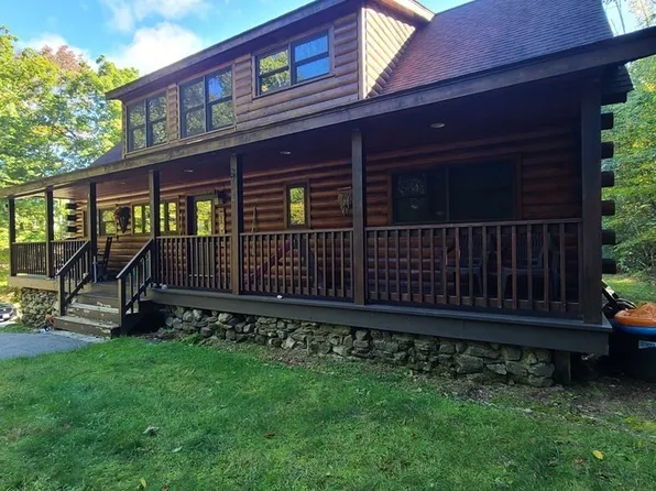 118 Town Farm Rd, Brookfield, MA 01506