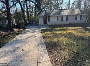 3705 Daisy Dr, Decatur, GA 30032