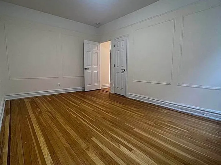 34-20 30th St #4M — Photo 8