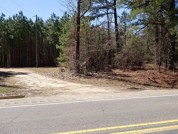 3rd image of 3729 Strong Hwy