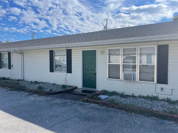 7300 N Wade School Rd APT 2, Columbia, MO 65202
