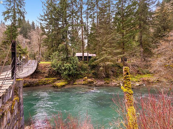 3rd image of 110 Wooden Bridge Rd
