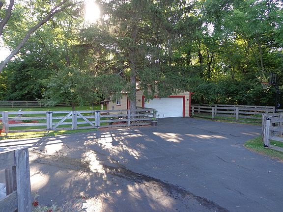 5th image of 6273 Brantford Rd