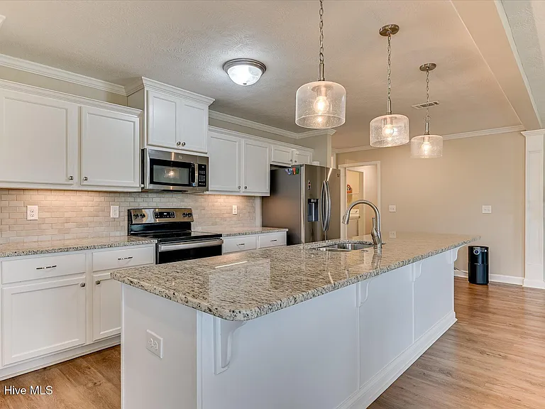 314 Conal Dr — Photo 3