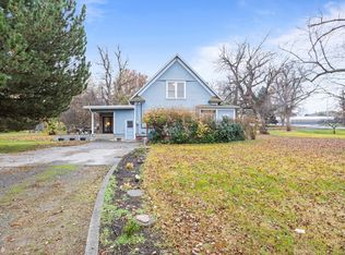 1205 S 1st St, Hermiston, OR 97838